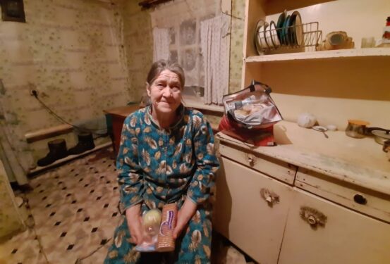 Продуктовая помощь 10 одиноким пожилым людям Аркадакского района Саратовской области