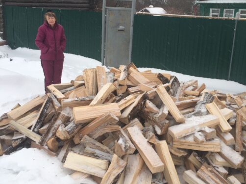 Мы передали дрова двум жителям Козьмодемьянска республики Марий Эл